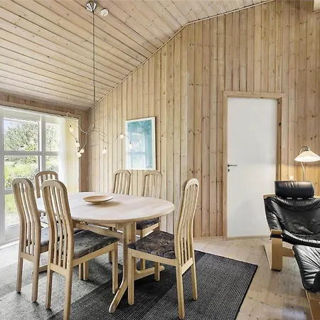 1431-aakirkeby-strandvangen-13-b