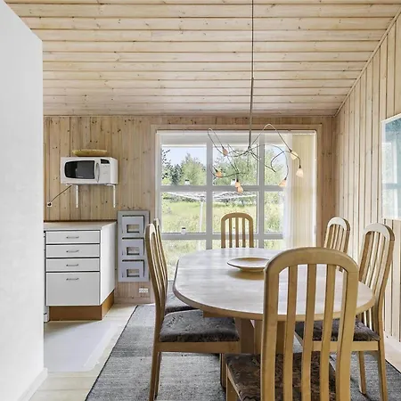 1431 Aakirkeby - Strandvangen 13 B
